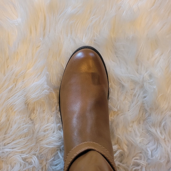 NEW JustFab Knee Boots PRICE IS FIRM - Picture 3 of 5